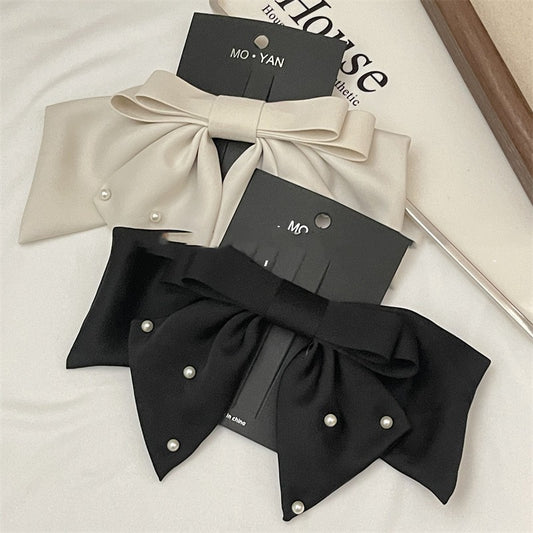 Satin Elegance Bow Hair Clip: Stylish Accessory for Women