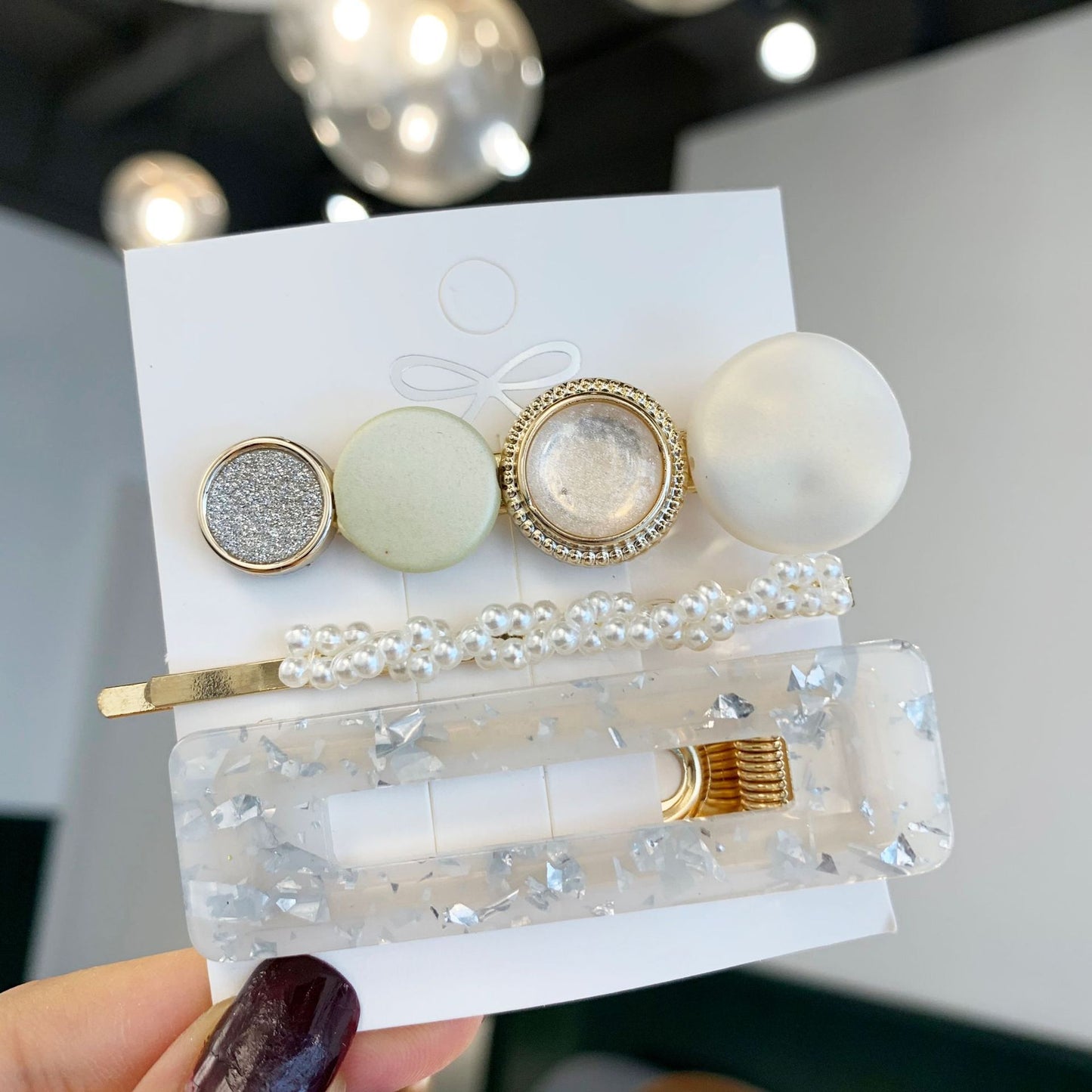 Pearl Elegance Hair Clip Set