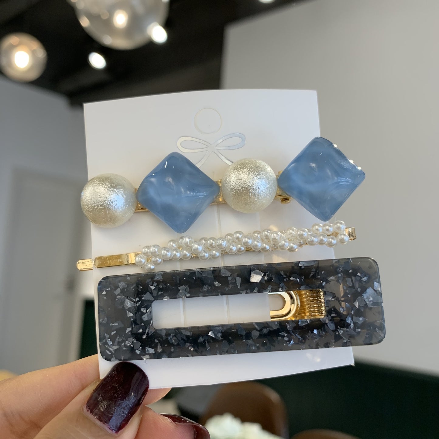 Pearl Elegance Hair Clip Set