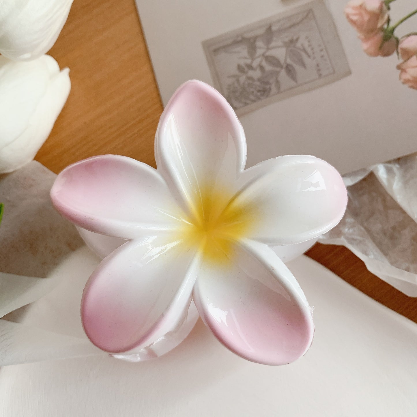 Muweordy Plumeria Hair Clip